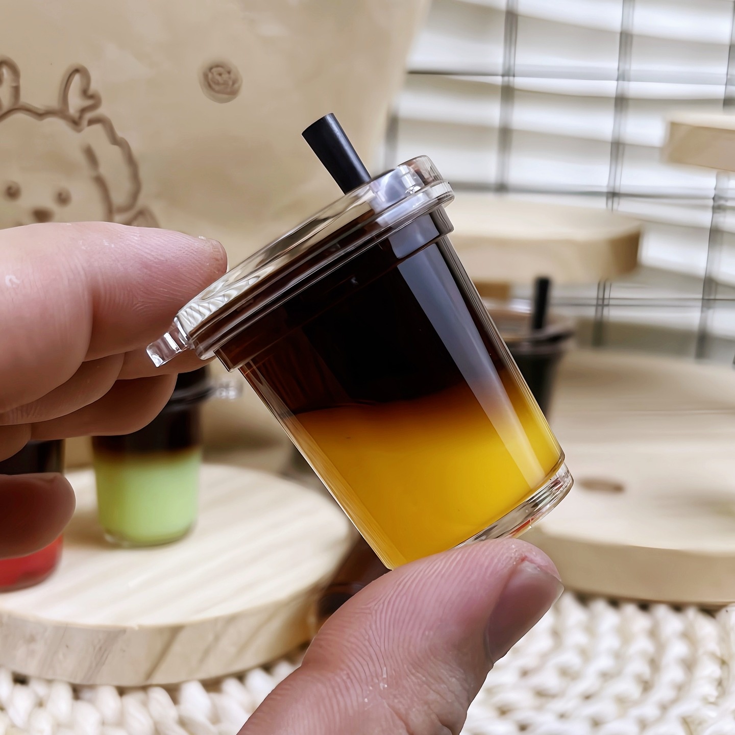 仿真咖啡杯钥匙扣液体流沙冰美式拿铁吊饰创意迷你奶茶杯挂件礼品