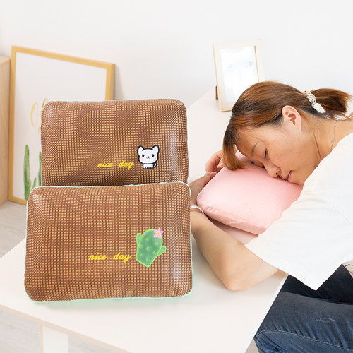 午睡枕趴睡枕小学生桌子午休枕头儿童教室睡觉抱枕办公室夏季神器