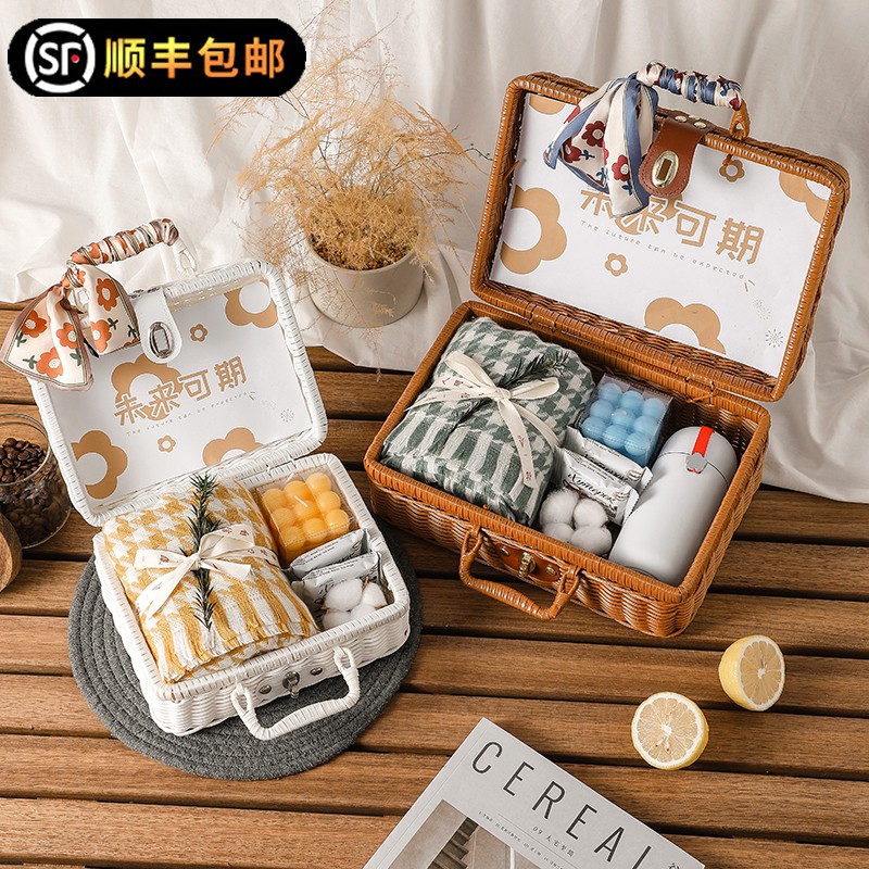 生日礼物女生实用送女朋友闺蜜高级感有意义高档创意伴手礼圣诞节