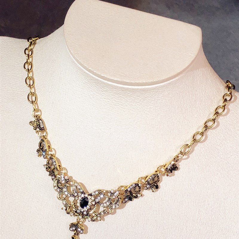 法式复古夸张毛衣链女高级感满钻水滴项链轻奢小众锁骨链礼服配饰