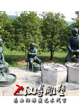 玻璃钢仿铜农家院人物喂鸡雕塑民风民俗生活雕像农家乐艺术雕塑品