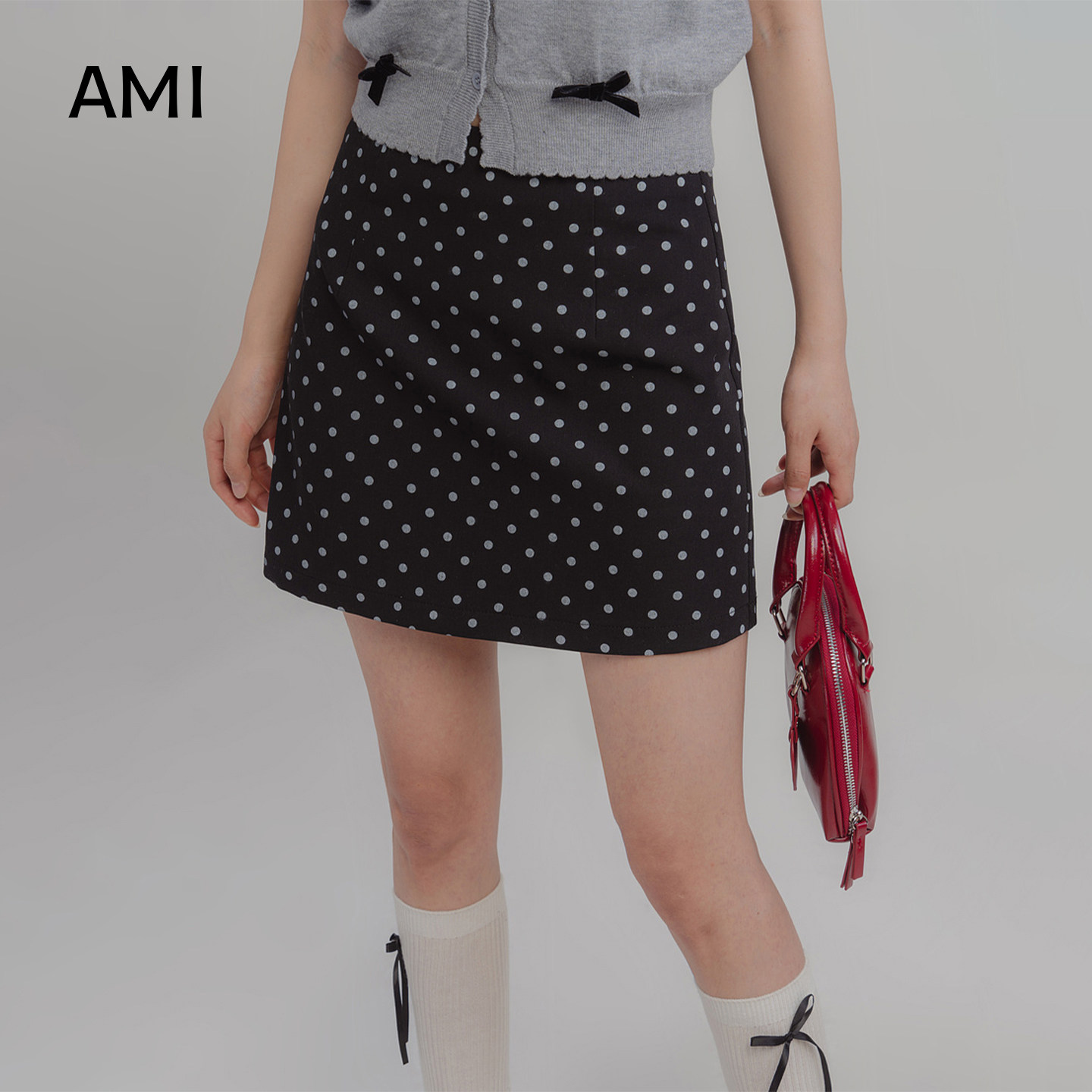 AMI官方美式长短款波点半身裙女春秋新款高腰修身显瘦a字包臀黑色