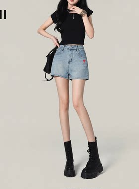 AMI官方 2026美式浅蓝色牛仔短裤女春季正品高腰辣妹a字包臀夏季