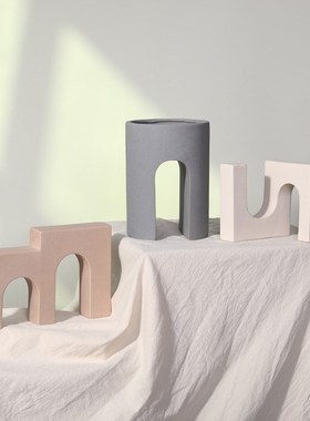 现代简约几何建筑摆件r创意软装饰酒店样板房客厅书房柜子工艺品