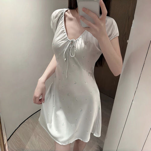 夏季法式冰丝带胸垫短袖睡裙
