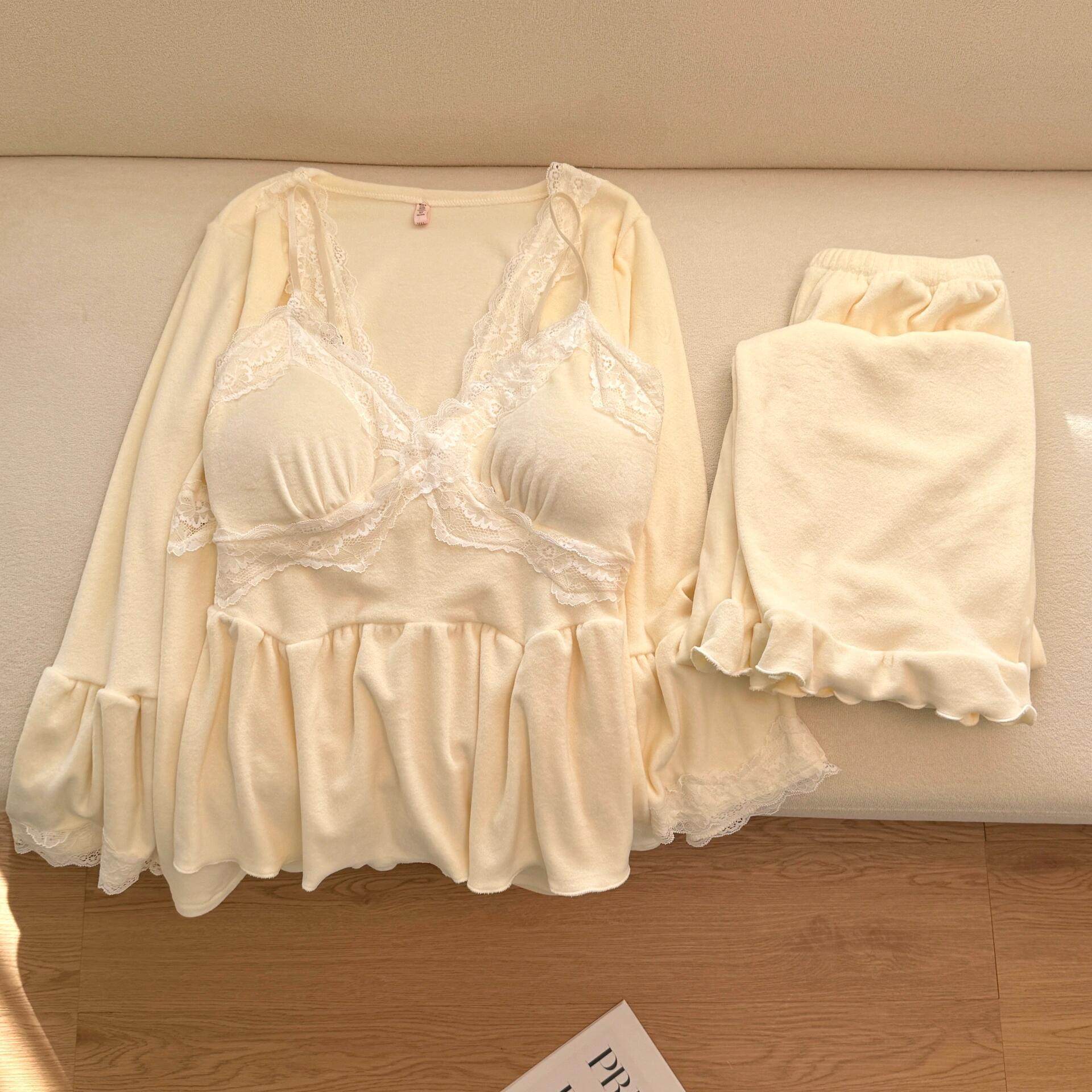 赵露思同款睡衣女海岛绒秋冬季加绒保暖带胸垫纯欲三件套家居服冬