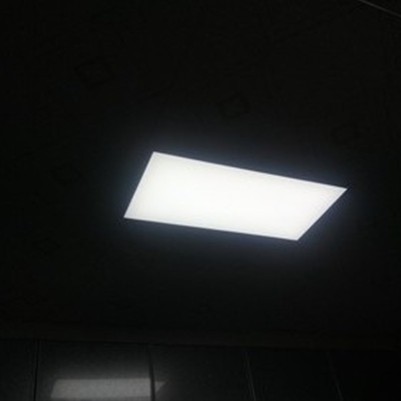 二用24V 220Vled悬吊式天花板300x60D铝扣板办公室嵌入格栅灯600X