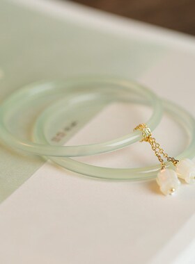 2023春夏新款手镯叮当镯清新甜美双世花天然玉髓镯子礼物送女友