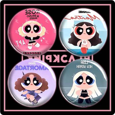 BLACKPINK联名飞天小女警吧唧lisa朴彩英珍妮同担应援胸章挂件