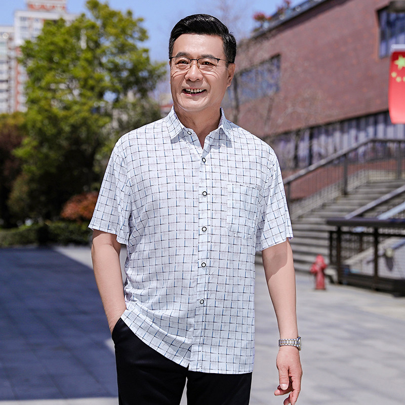 爸爸夏装棉绸短袖衬衫男中年宽松男装中老年印花冰丝格子衬衣男装