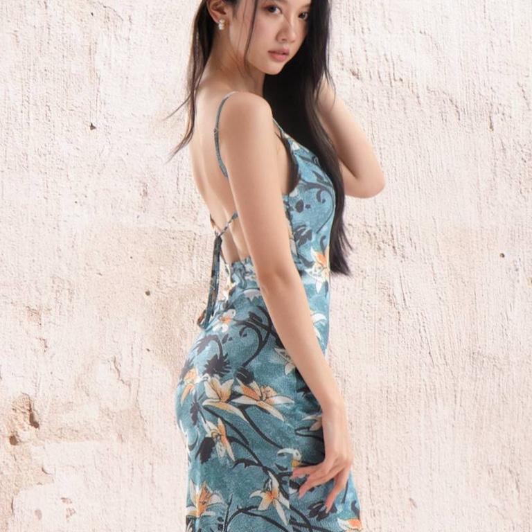 FlowerinMood｜「热带鱼尾」 海边度假风湖绿露背吊带印花连衣裙