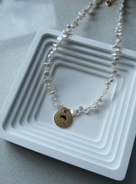 FJN Studio天然珍珠小花瓣项链女夏轻奢小众钛钢小王子吊牌锁骨链