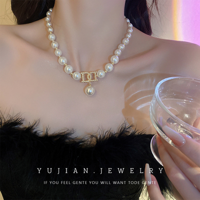 赫本风高级感珍珠项链锁骨链女颈链2022年新款装饰配饰毛衣链饰品