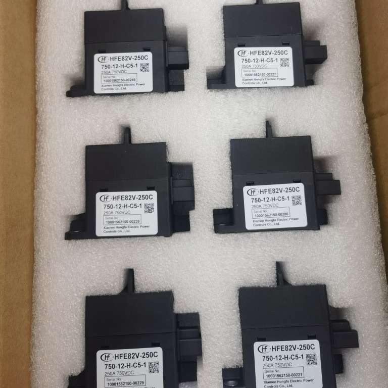 宏发新能源汽车接触器HFE82V-250C 750-12-H-C5-1 750V250A继电器