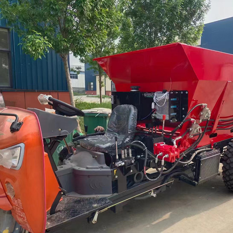 农用三轮撒粪车牵引式撒粪机大型撒肥车施肥机器干湿两用柴油