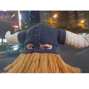 2025新款纯手工编织雷人牛角大胡子帽子异形搞怪毛线针织帽创意