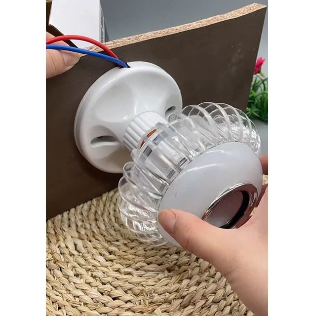 灯笼蓝牙球泡七彩音乐球泡灯智能遥控带音箱rgb幻彩氛围灯头魔球