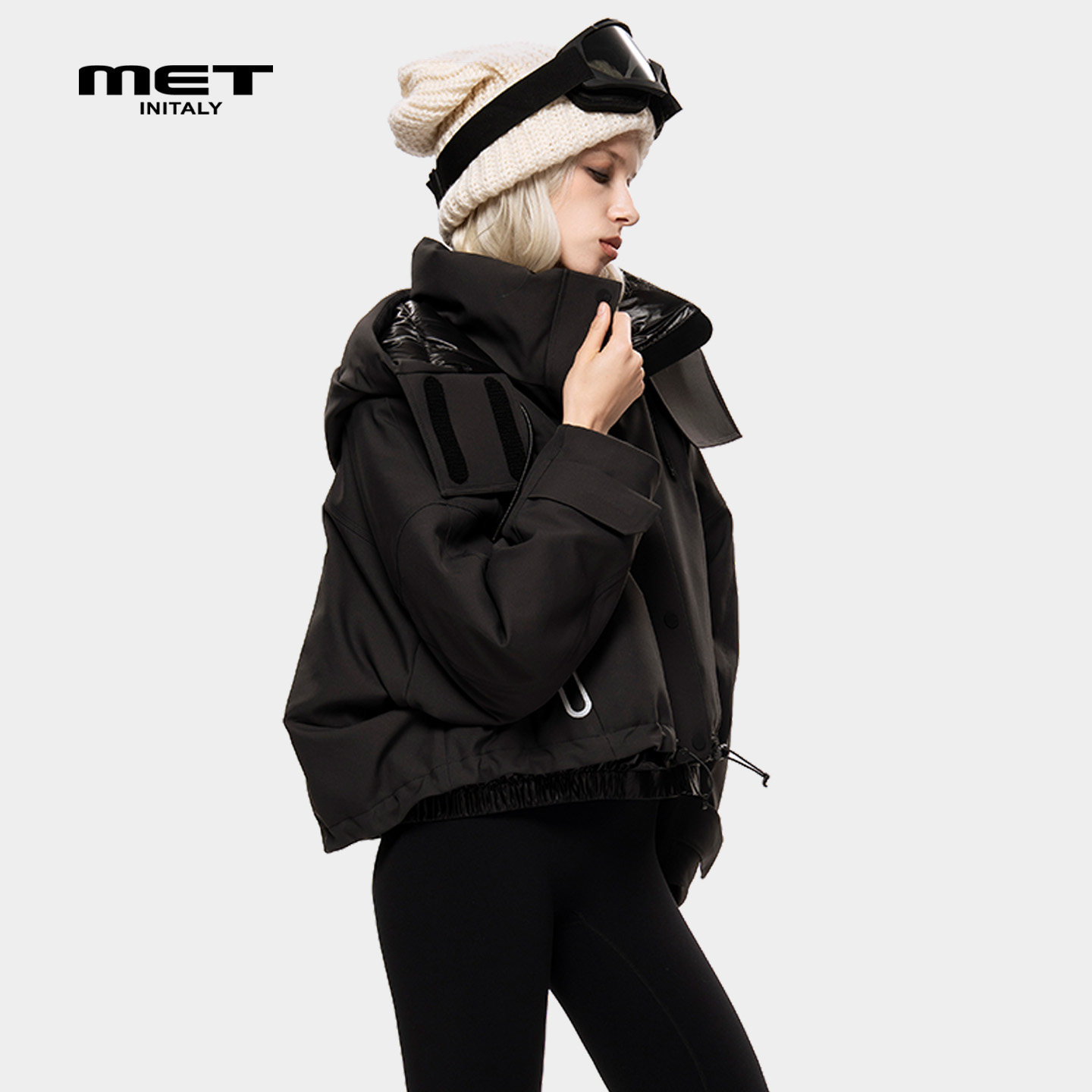 MET initaly麦特酷感连帽短款羽绒服女春季新款黑色户外防寒外套,女装/女士精品,羽绒服,淘宝优惠券,粉丝福利购,淘宝优惠卷
