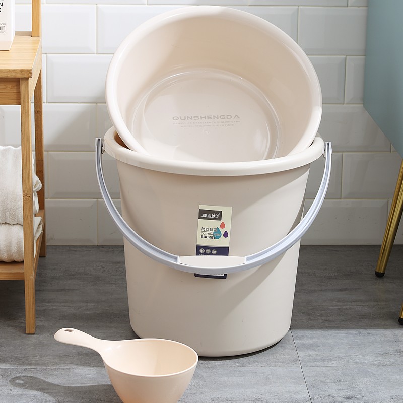 学生宿舍加厚水桶盆洗澡洗衣桶泡脚桶盆塑料圆形大容量手提储水桶