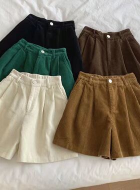 Fashionable corduroy wide-leg trousers时尚灯芯绒阔脚短裤女士