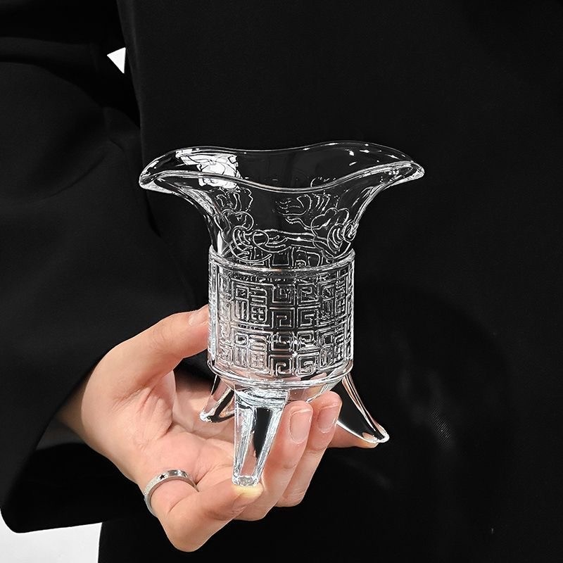 加厚中式帝王仿古创意玻璃杯秦始皇茶杯古代酒杯家用爵杯三足杯