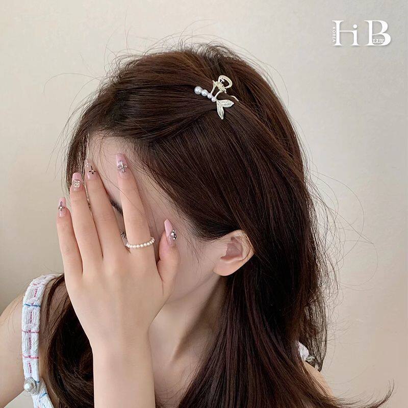 头顶中间发夹小号精致高级感珍珠鱼尾刘海夹碎女夏季韩国气质网