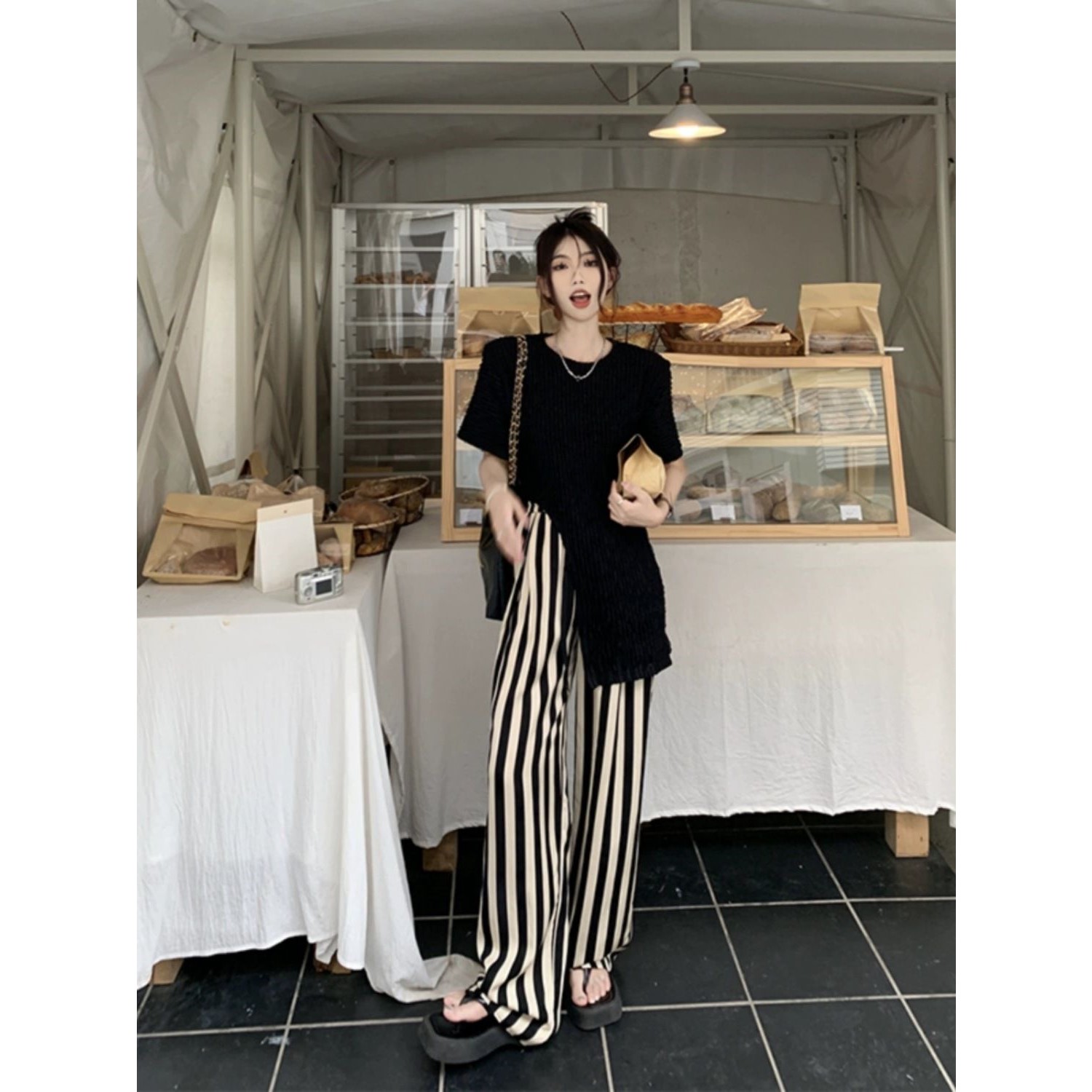 不规则短袖T恤套装女夏季2025新款复古设计感条纹阔腿裤两件套装