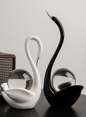 贝汉美水晶球情侣天鹅摆件现代高档家居创意客厅酒柜电视柜装饰品