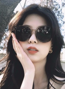 折叠墨镜女高级感ins超轻防晒网红夏季圆脸显瘦太阳镜2025年新款