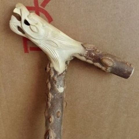 野生花椒木T型手柄登山杖手工雕刻老人护理