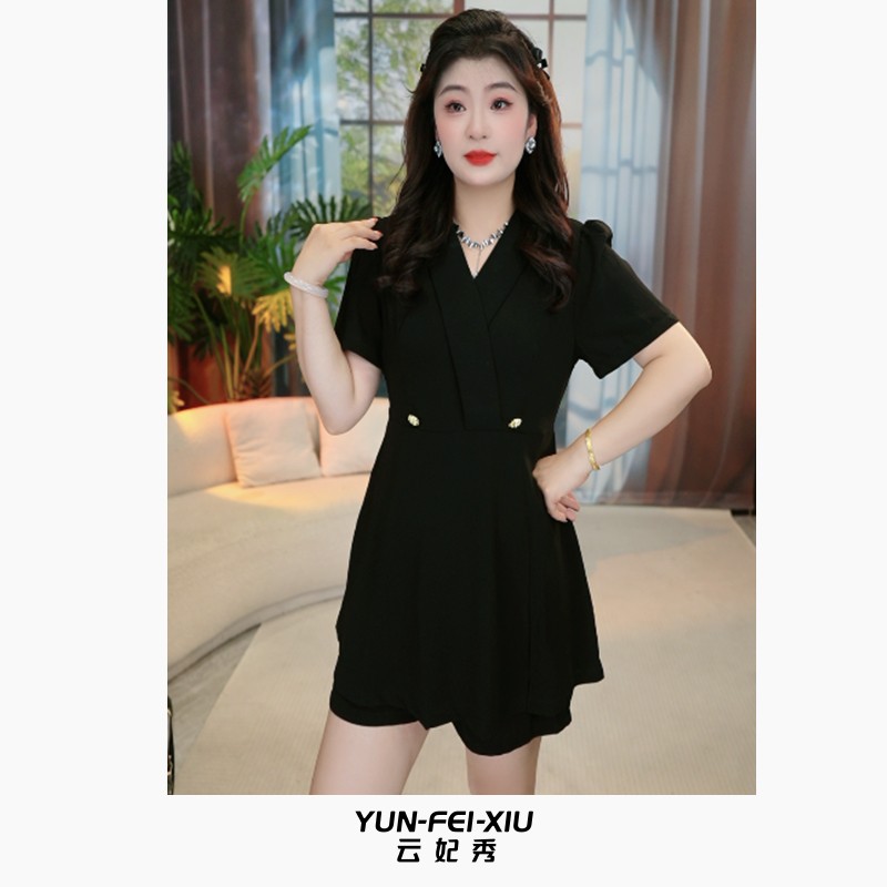 云妃秀大码女装套装时尚西装裙短裤两件套宽松显瘦百搭夏68090AB