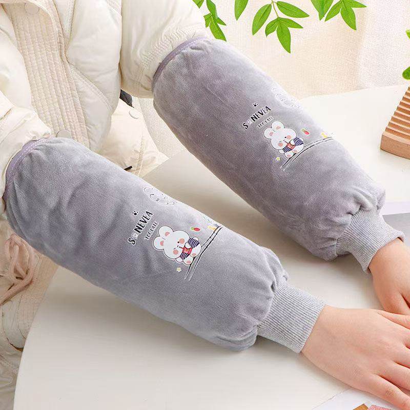 秋冬毛绒长款可爱防脏护袖