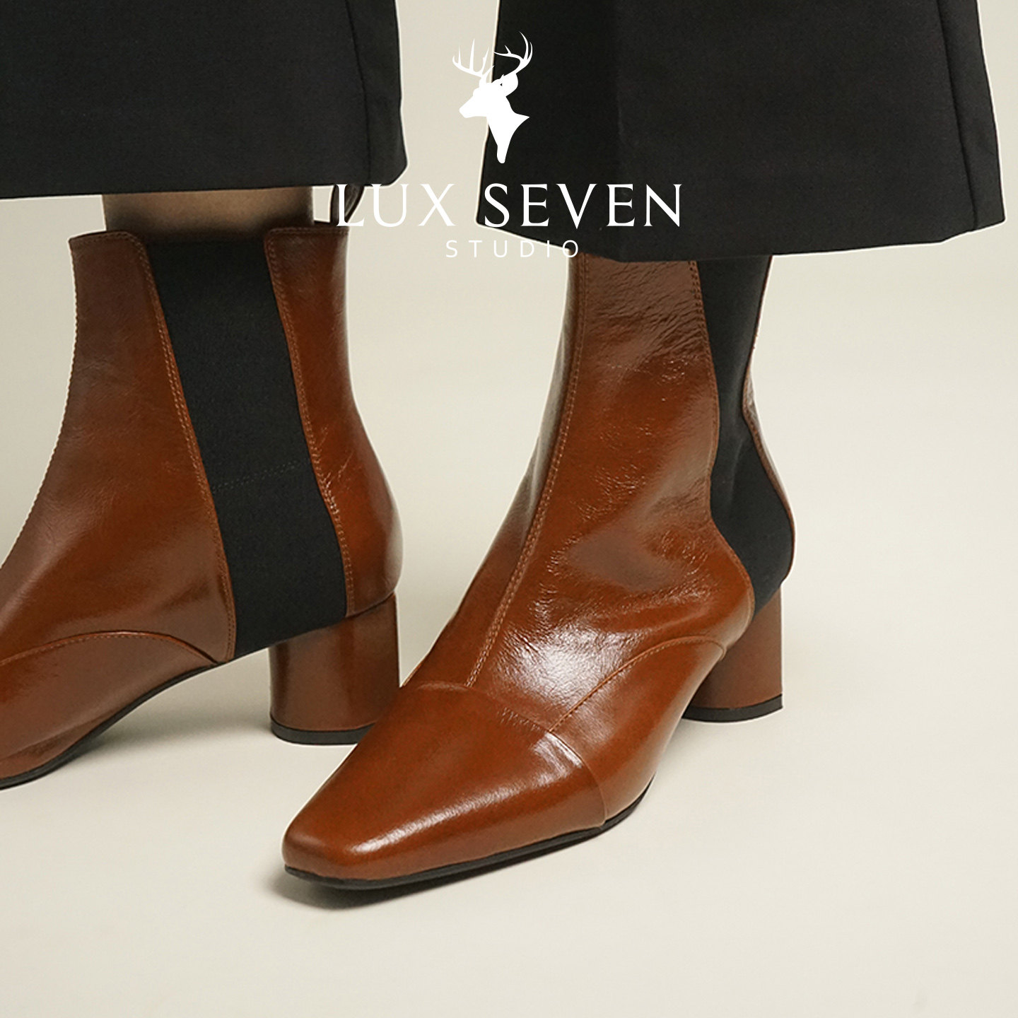 17号的下午 | 小众时髦瘦瘦靴子  复古方头小皮靴切尔西靴短靴女