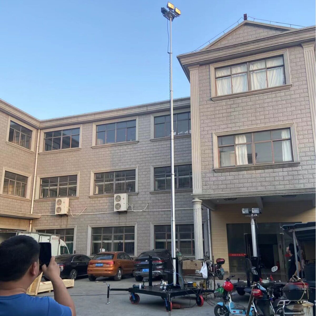 简易款多方位气动升降工作灯塔10米气动升降移动应急照明灯塔