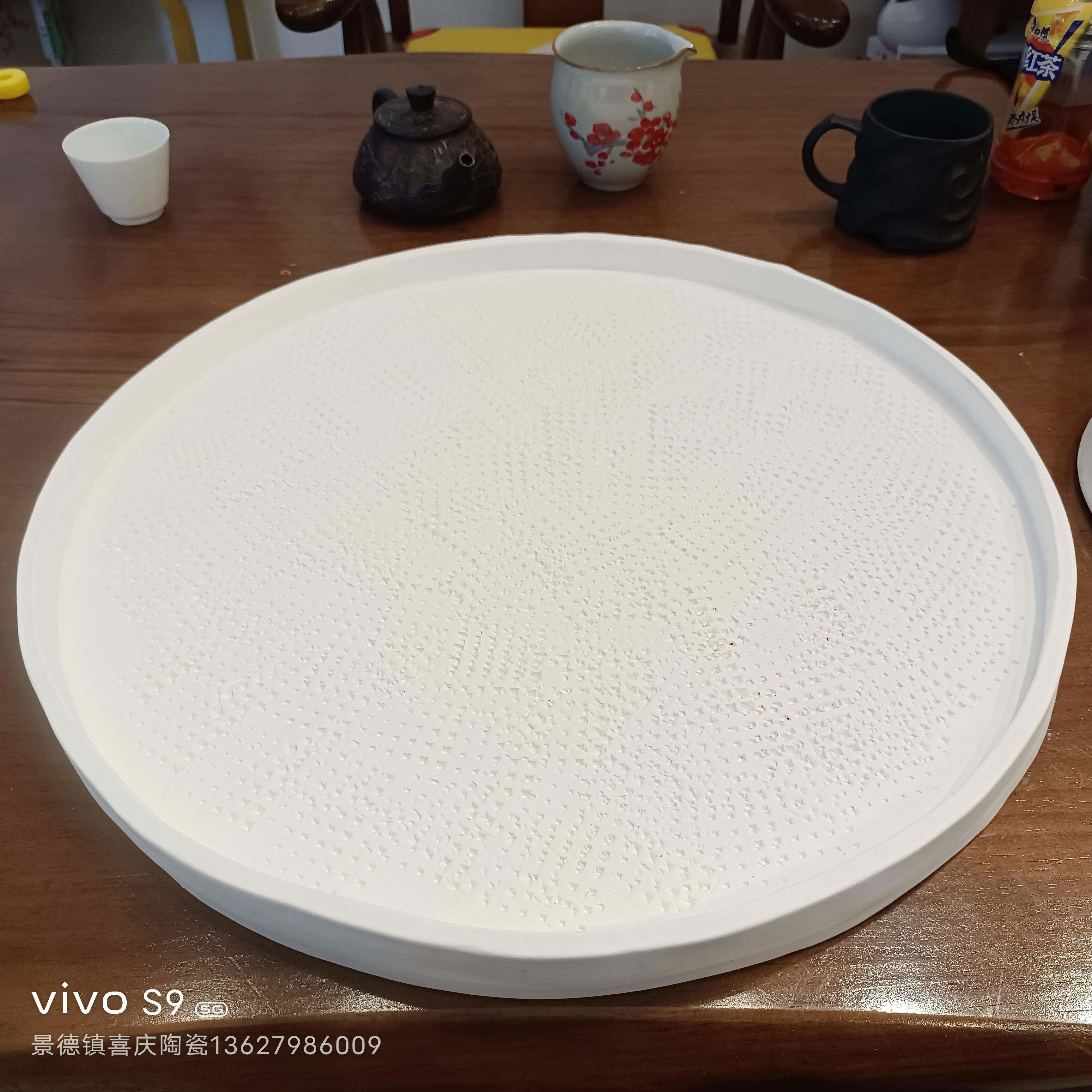 简约现代白色直筒郁金香北欧磨砂色釉上釉纸盒包装圆点花瓶