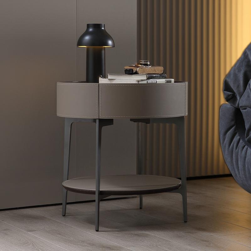 意式极简马鞍皮圆形床头柜高端简约轻奢设计师床边储物柜客厅边几