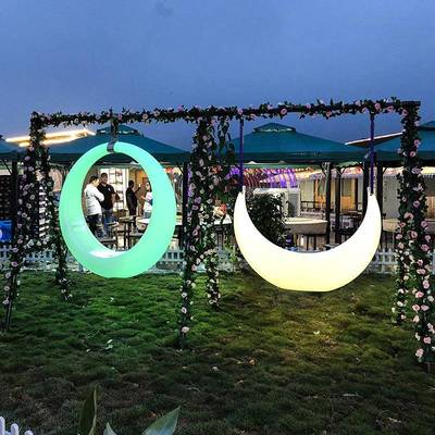 led发光秋千庭院室外多人月亮摇椅户外太阳能吊椅户外休闲