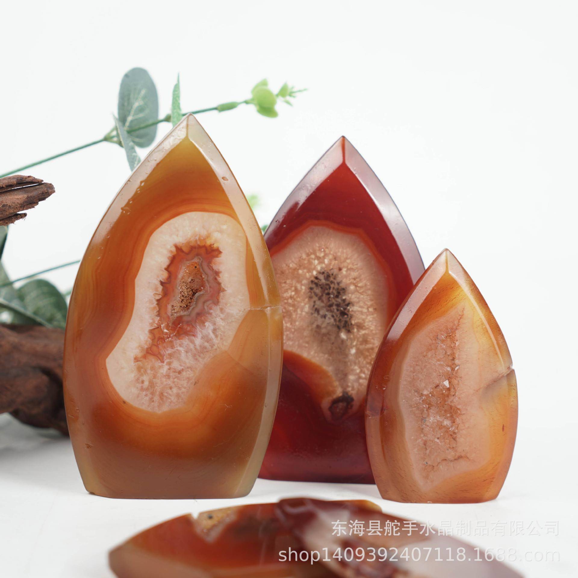 天然水晶红玛瑙原石切割打磨火炬形流行摆件外贸热销家居消磁品