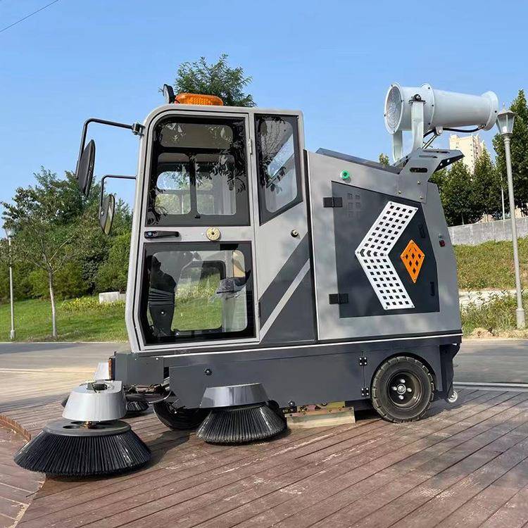 驾驶式扫地车工厂车间吸尘电动扫地车市政环卫道路扫地机