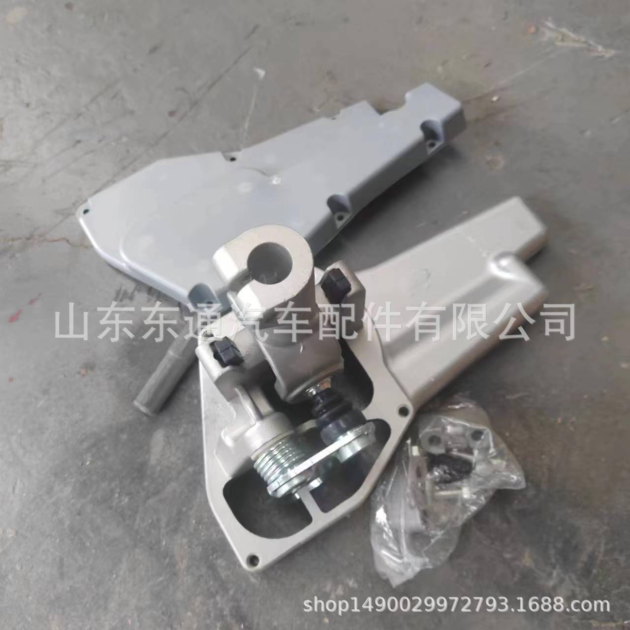 重汽豪沃换挡操纵器总成12档手动一体变速箱换挡机构总成销售