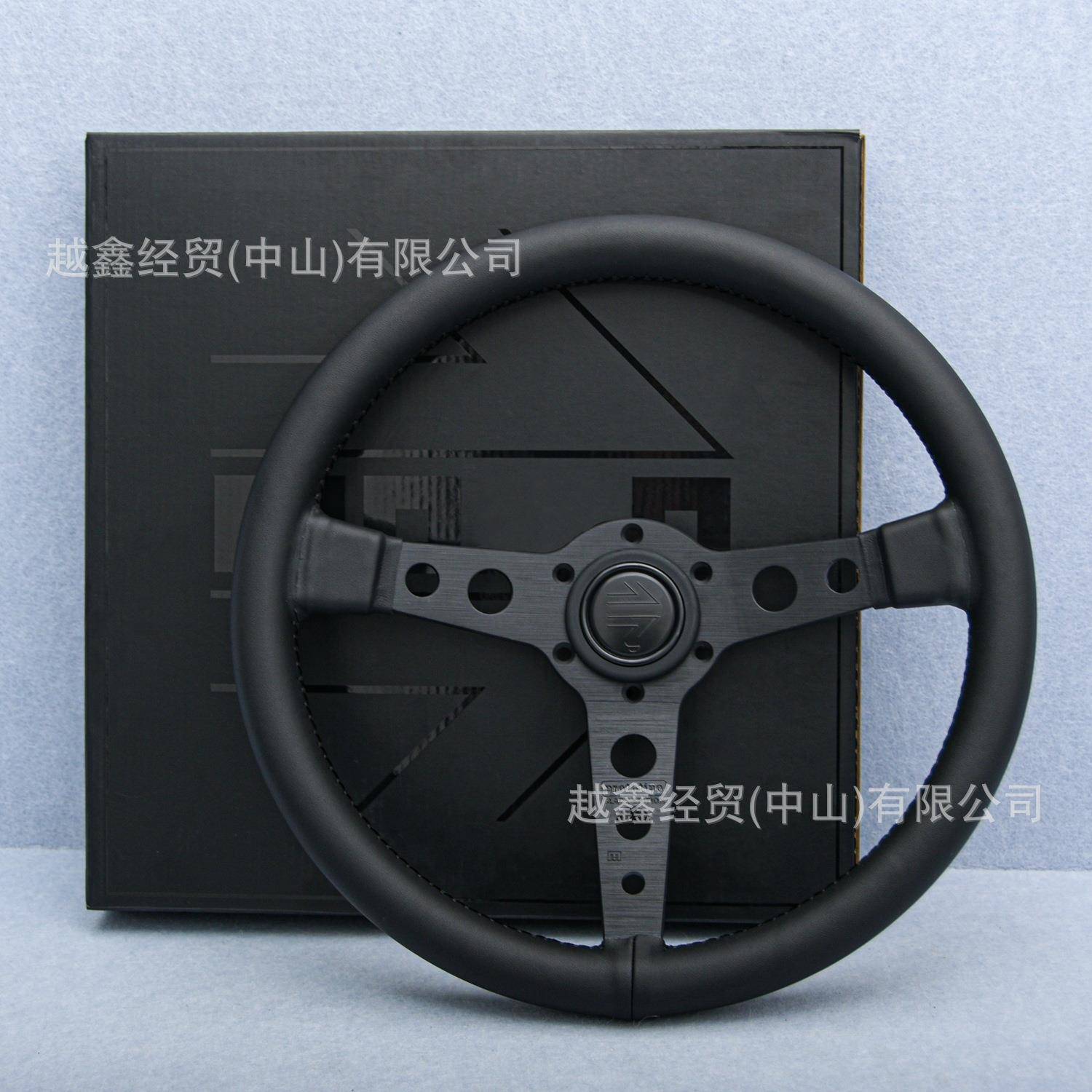 汽车改装P5方向盘快拆方向盘全黑全皮方向盘通用14寸350mm