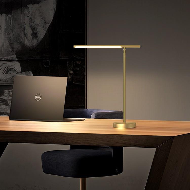 全铜客厅台灯北欧灯具办公桌卧室现代轻奢简约书房可调节摇臂台灯