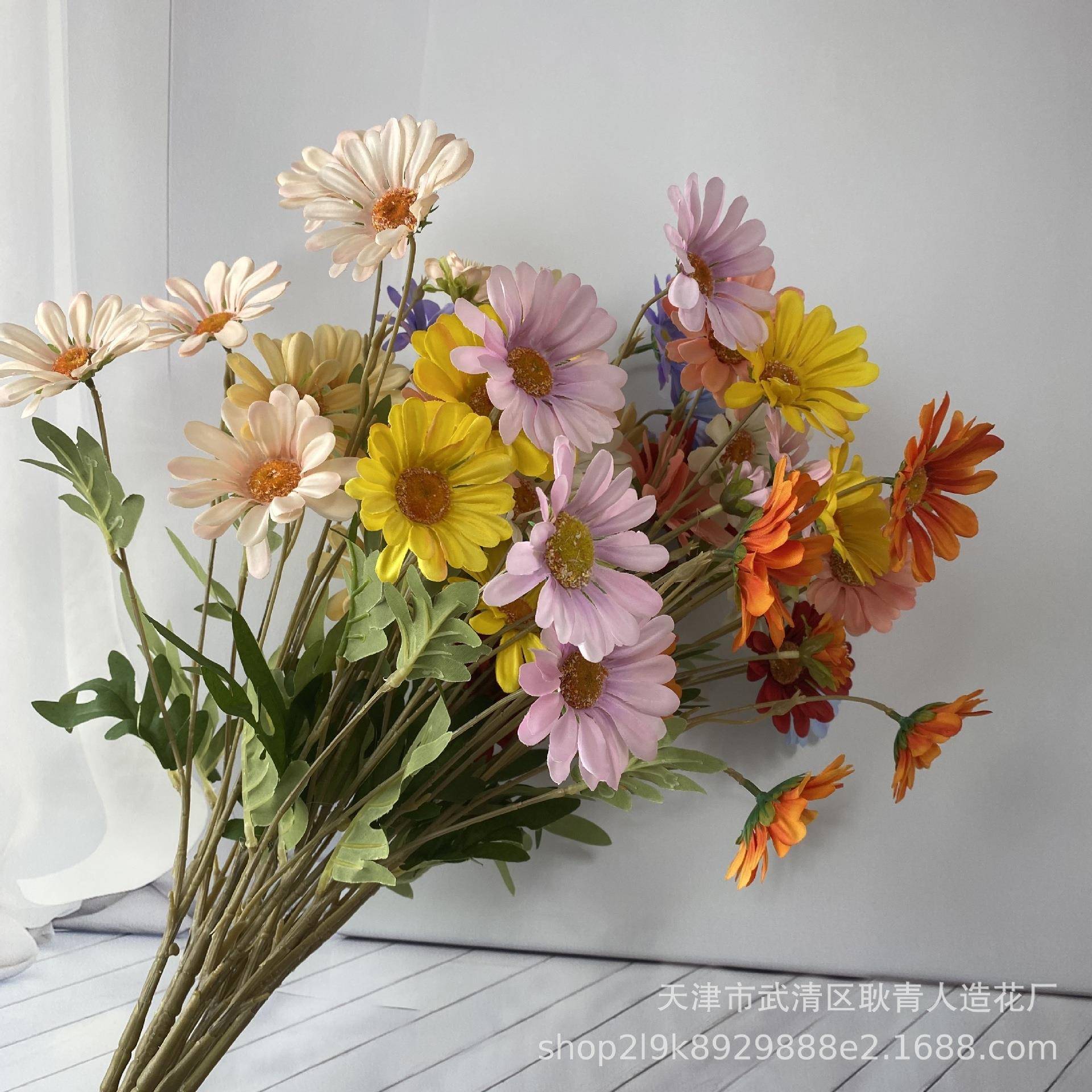 现货仿真花多头邹菊假花仿真花小雏菊家居装饰婚庆布景塑料花