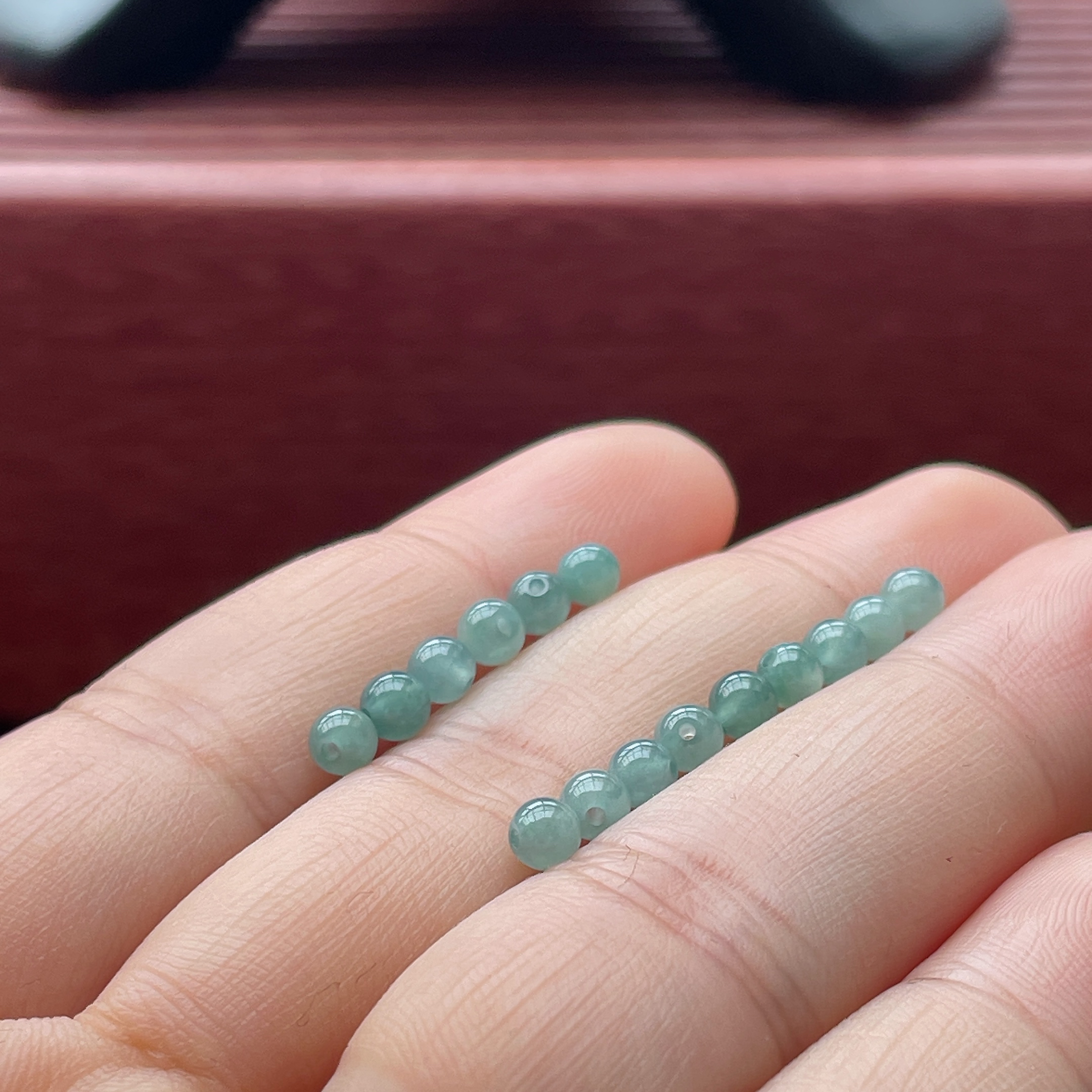 A货翡翠蓝水圆珠子小米转