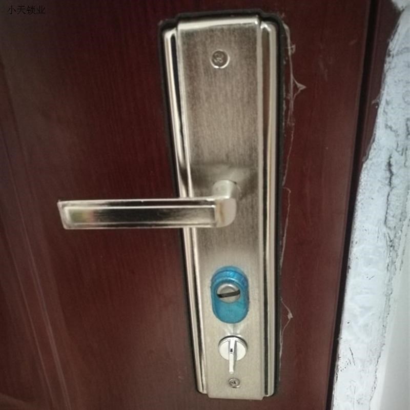 通用型防盗门把手门锁拉手门把手配件实心加厚手柄进户门大门拉.