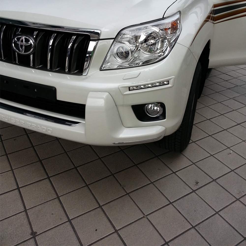 For TYT LAND CRUISER  FJ200 LC200 With fog cover 12-13