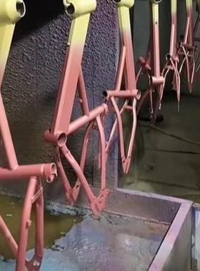源头厂家定 制全自动高效率自行车车架喷漆流水线|悬挂线喷涂方式