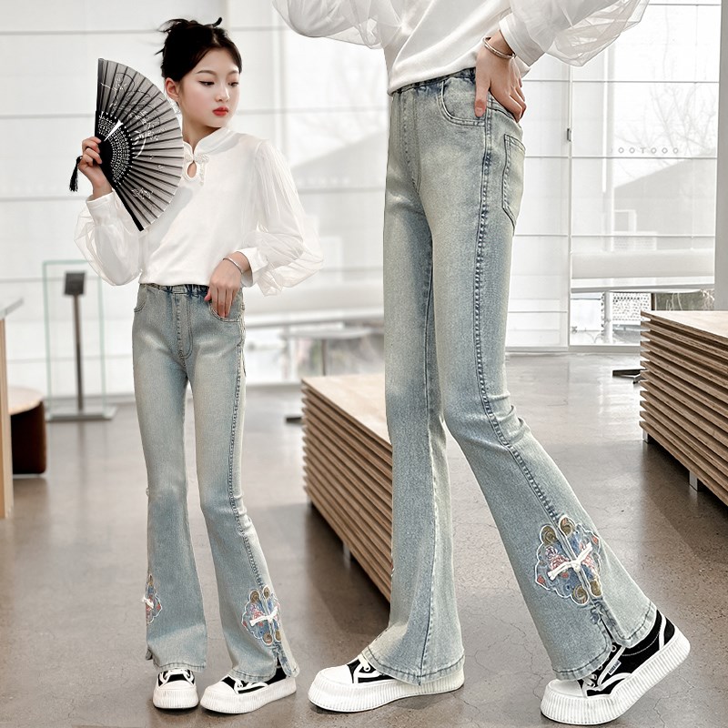 女童喇叭裤春秋款大童新中式时髦洋气修身牛仔裤春装国风儿童裤子