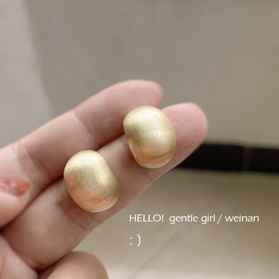 慵懒风磨砂简约气质圆形水滴耳钉