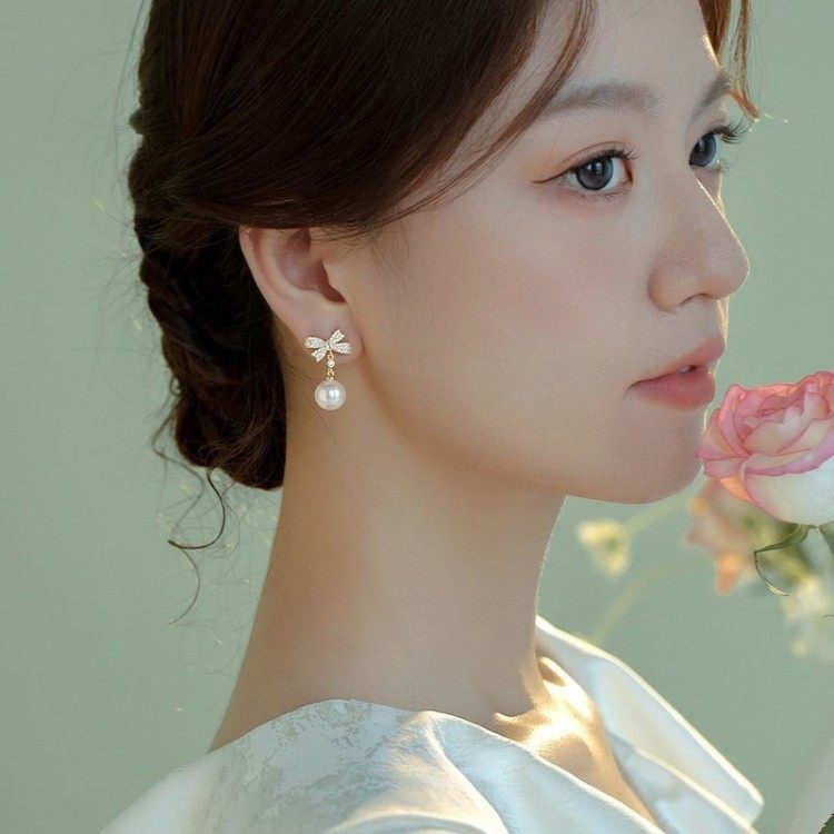 精致闪钻蝴蝶结耳钉耳夹无耳洞